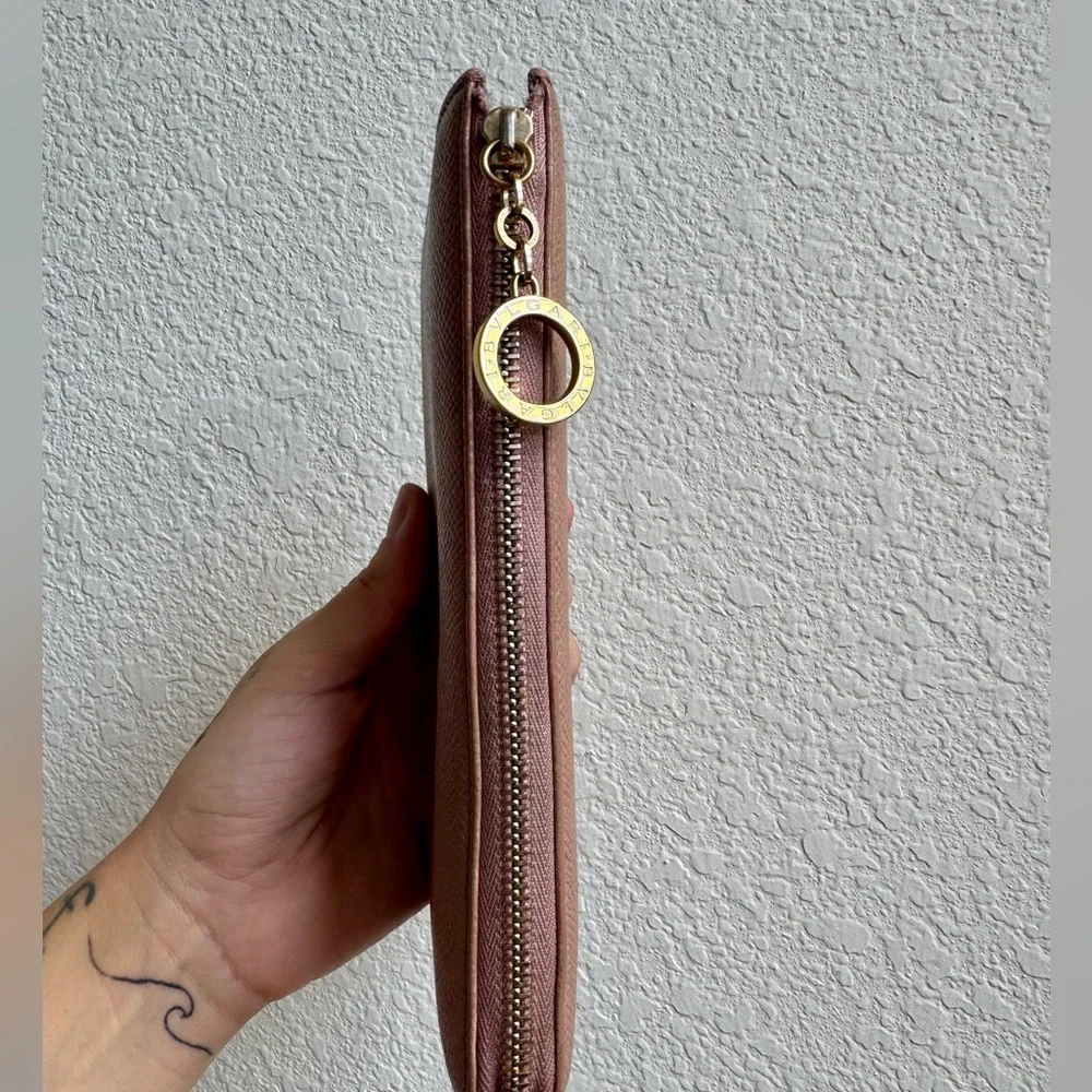 BVLGARI ZIPPER WALLET - Picture 3 of 8